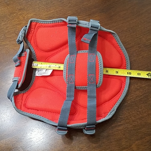 Red Dog Life Preserver - Picture 3 of 11